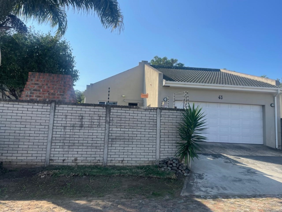 3 Bedroom Property for Sale in Abbotsford Eastern Cape
